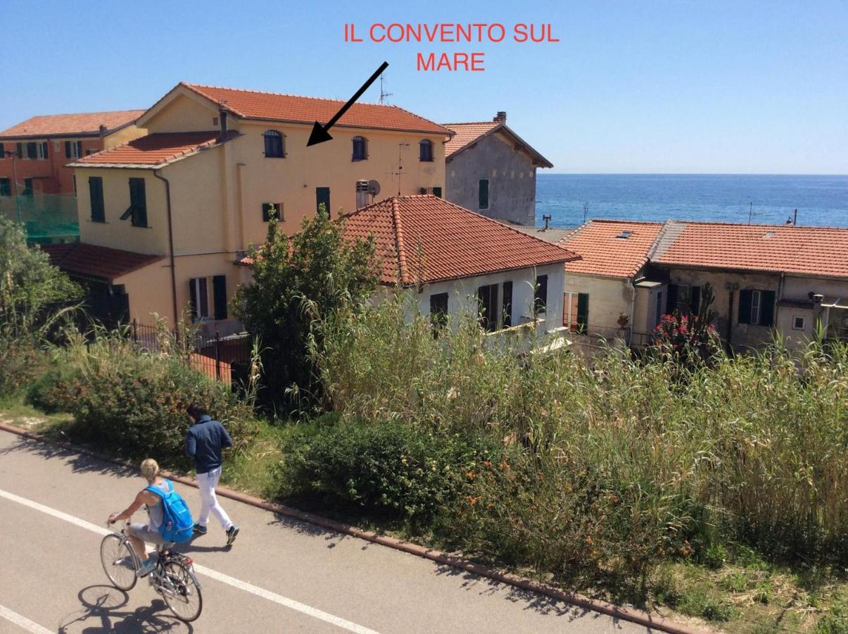 Il Convento Sul Mare Villa Santo Stefano al Mare Buitenkant foto